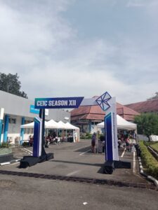 Sewa Open Gate Semarang